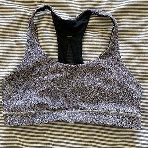 Lululemon Invigorate Sports Bra